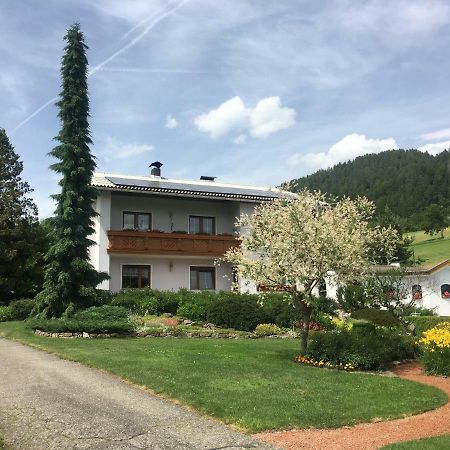 Sonnwiesen Strasse 1/85 Ferndorf Ngoại thất bức ảnh
